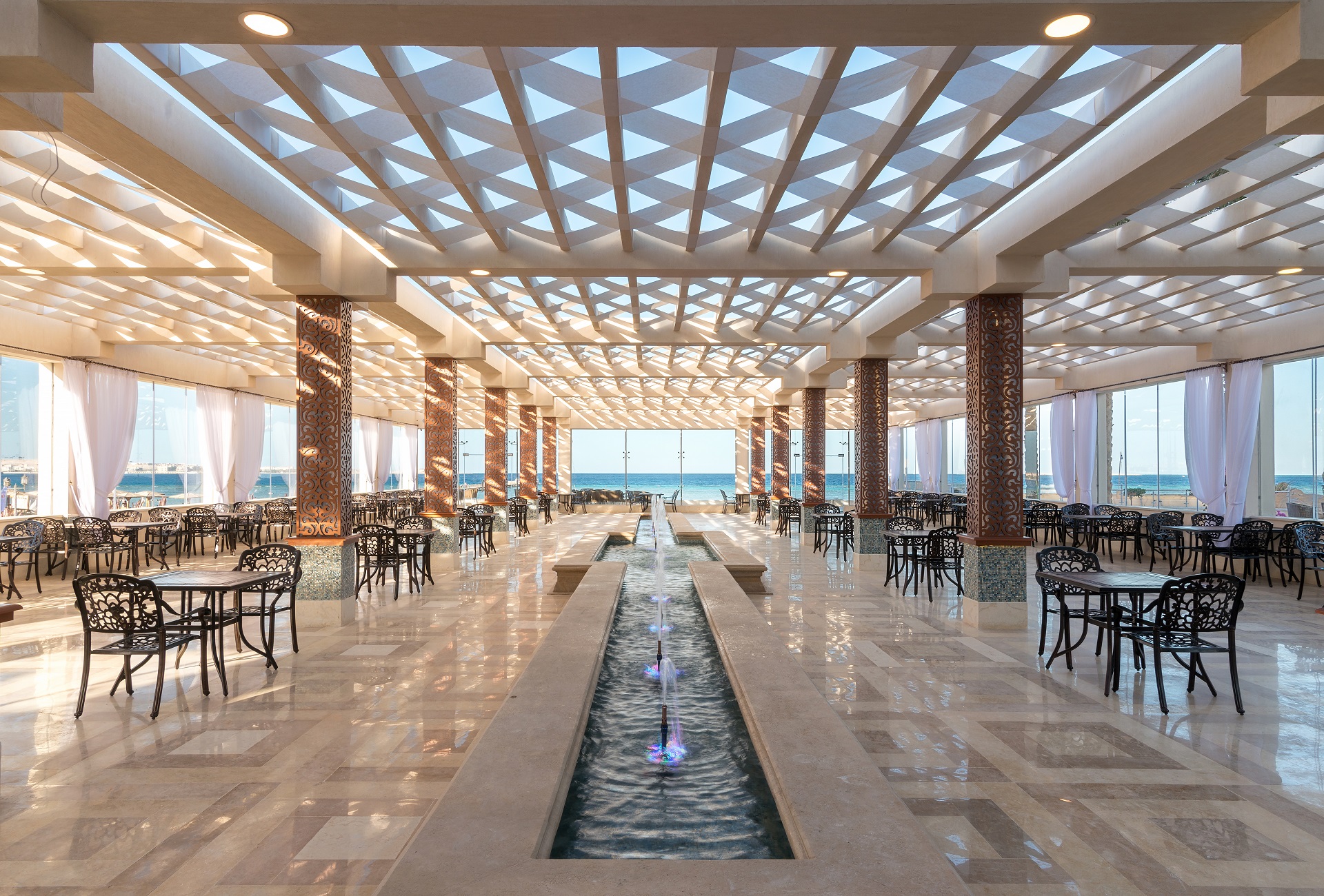 Gravity Hotel Sahl Hasheesh